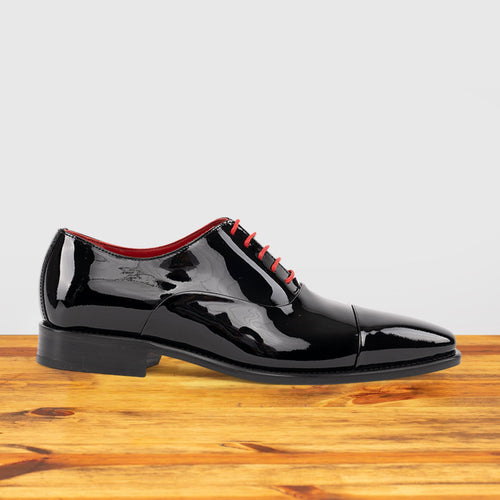 4849 Patent Leather Cap-Toe Lace-Up – Calzoleria Toscana